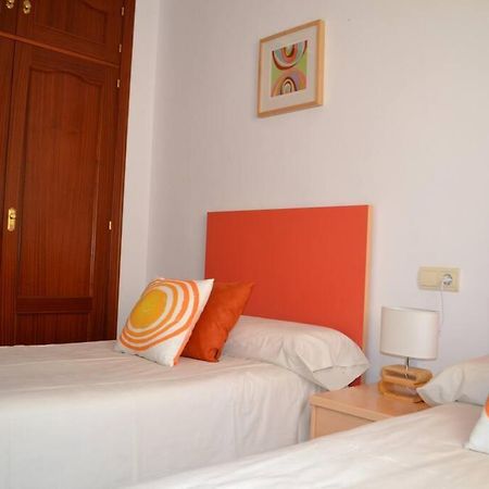 Precioso Apartamento En Primera Linea De Playa En Caleta De Velez Luaran gambar