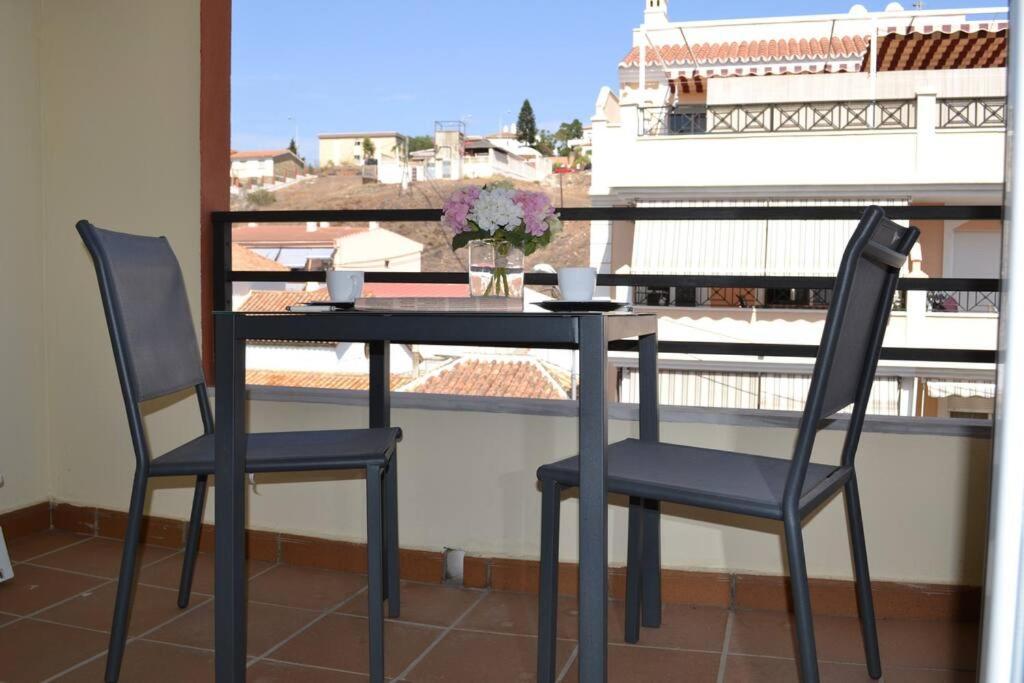 Precioso Apartamento En Primera Linea De Playa En Caleta De Velez Luaran gambar