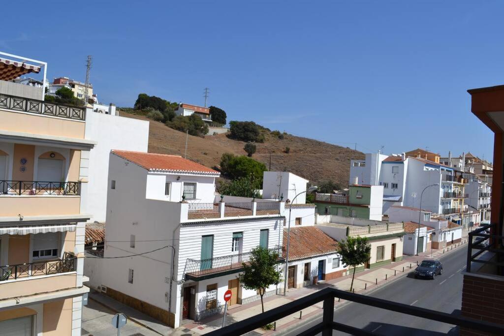Precioso Apartamento En Primera Linea De Playa En Caleta De Velez Luaran gambar