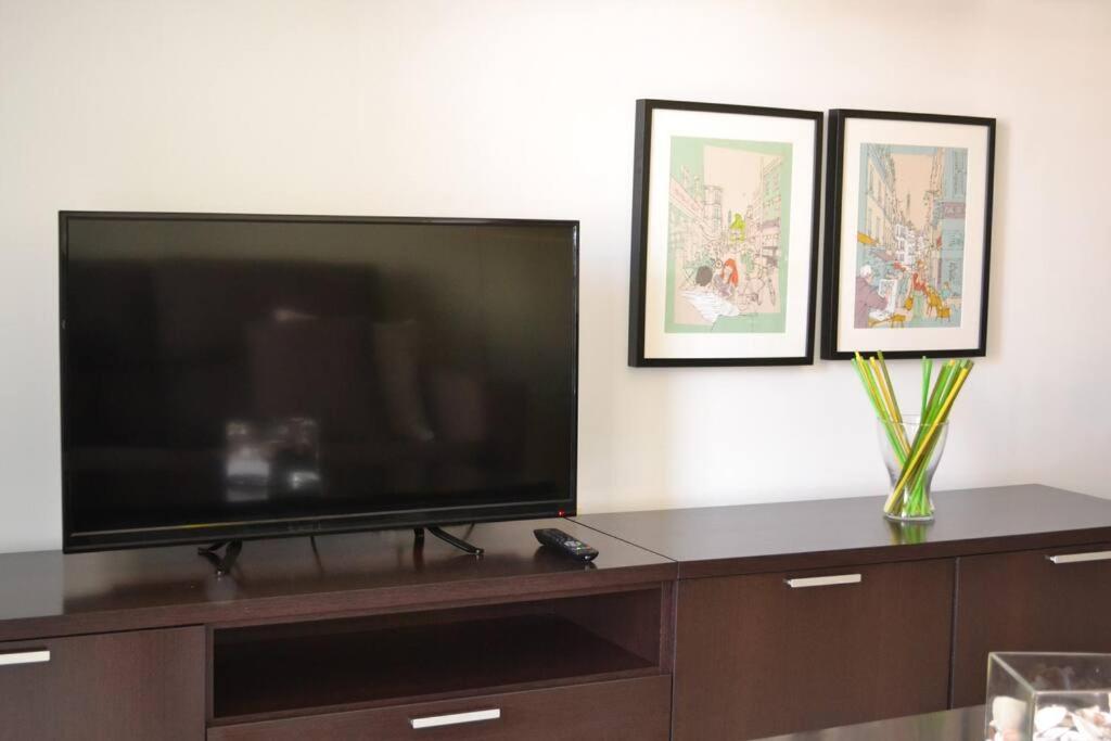 Precioso Apartamento En Primera Linea De Playa En Caleta De Velez Luaran gambar
